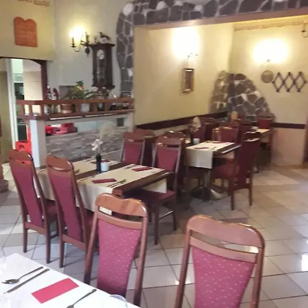 Piero Hostel