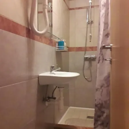 Piero Hostel
