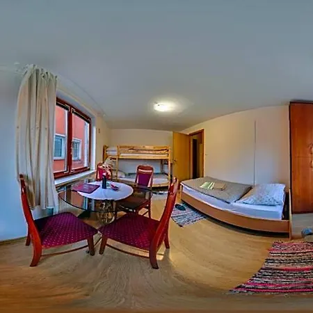 Piero Hostel